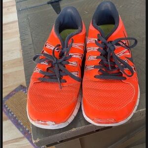 Nike Free 4.0 Orange and Black Sneakers